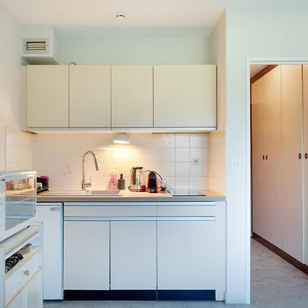 公寓 Piscine Et Tennis 昂蒂布